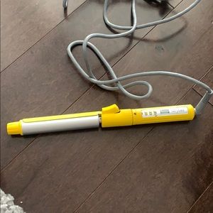 Drybar 3 day bender curling iron 1 inch